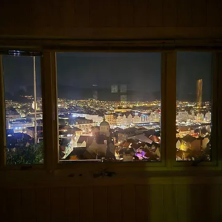 דירה Penthouse With Garden And Amazing View, *