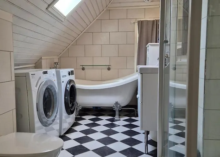 דירה Penthouse With Garden And Amazing View, *