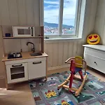 아파트 Penthouse With Garden And Amazing View, *