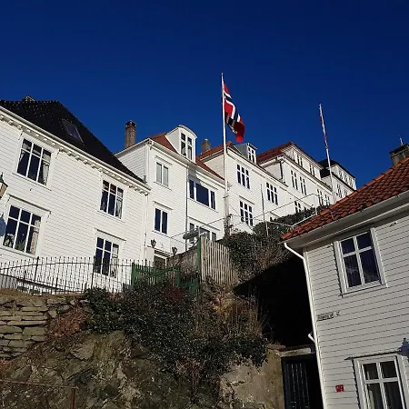 Penthouse With Garden And Amazing View, *