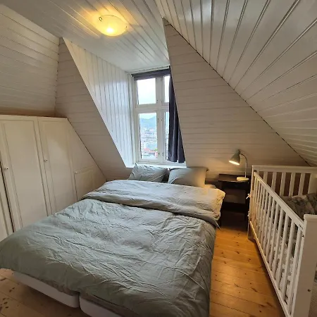 Penthouse With Garden And Amazing View, Apartamento *