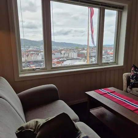 公寓 Penthouse With Garden And Amazing View, 卑爾根